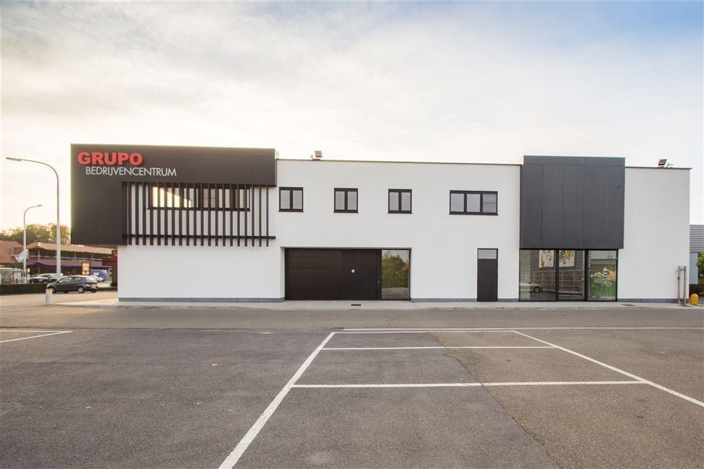 Voorgevel van het Grupo bedrijvencentrum